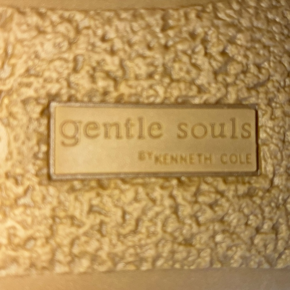GENTLE SOULS by KENNETH COLE 'Brynn’ Leather Sandals, metallic bronze. 9.5M - Picture 12 of 16